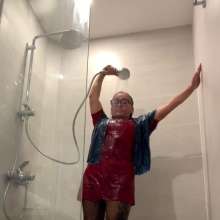 Wet_look_elena: Shower in Red Dress