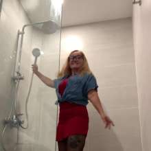 Wet_look_elena: Shower in Red Dress