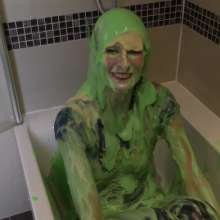 TheGungeZone: The Mega Gunge Quiz: Rebecca Vs Chloe