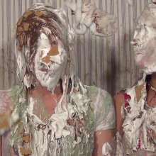 Anglefan: Liz gets slimed, Amy gets pied