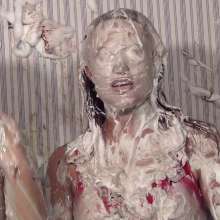 Anglefan: Liz gets slimed, Amy gets pied