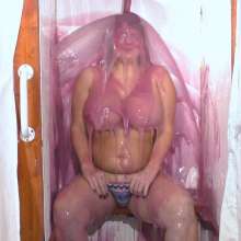 bosunbob: Terri Lou plays "In my Pants"