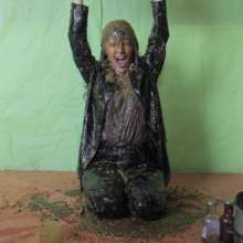 lovingmessy4you: Yukky Things on My Leather Set and My Hair
