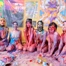 messyhot: 6 Girls Get Messy Record Breaking Sploshing Scene Part 2
