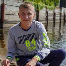 Wet Live Team: Artem Was Happy to Get Wet in Full View!  Nice Wet Look
