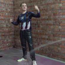 WamtasticUK: Freddie's Welcome to the UK Messy Quiz