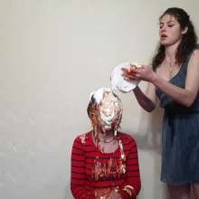 Top Messy Girls: Hair Ketchup Mayonnaise Pies