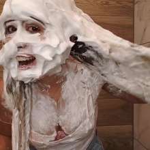 Mia_Mur: Honey and Pies on My Hair!  So Messy!  Yum!