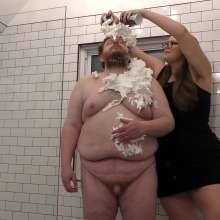 LaylaMoore: Loser Randy Gets Fully Foamed by Layla Moore 4k