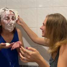 Top Messy Girls: Playing with Another Friend