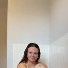 WAMfuns Messy Forfeits: Queen Peach Porridge And Cereal In Black Dress