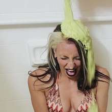 bizopp713: Roxy Gets Slimed