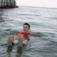 Wet Live Team: Ruslan Goes in for Sports and Gets Wet in UnderArmor Lycra