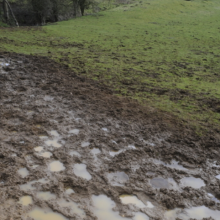 Rainwearmessy: Dare me to have a mubath in my wellies and rainwear this morning