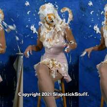 SlapstickStuff: Scarlet Returns To The Poison Pen Restaurant, For Some Reason.