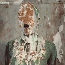 Anglefan: Gena gets the gross chunky green slime!