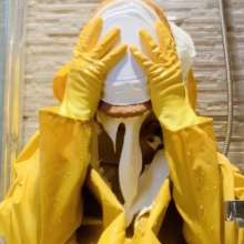Pieparazzi: Messy In Yellow Rubber Rainwear And Wellies