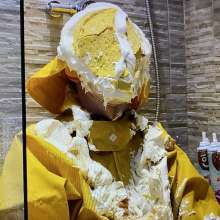 Pieparazzi: Messy In Yellow Rubber Rainwear And Wellies