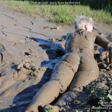 DungeonMasterOne: Susie, in yoga pants, barefoot in the mud!