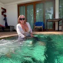 Wet_look_elena: Blue Jeans and Thin White Top in the Pool