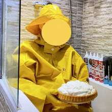 Pieparazzi: Messy In Yellow Rubber Rainwear And Wellies