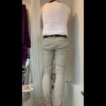 wamgame1: Danny Covers His White Shirt in Chocolate