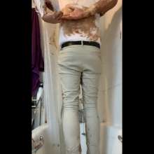wamgame1: Danny Covers His White Shirt in Chocolate