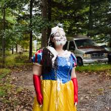 JD and Messy Andi: Trick or Treat?  Snow White Edition