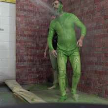 WamtasticUK: Dunk or Gunk with Steven and Freddy