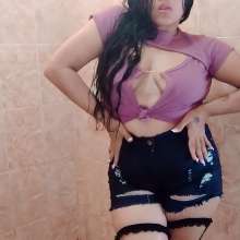 WetPlace: Jazminss Jeans Shorts Shower