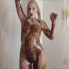 RevSlymsford: Liz Rainbow Strips Naked, Self-trashes and Wanks