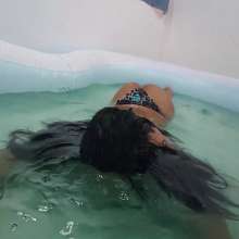 JohnWam: Natti Swimming Time