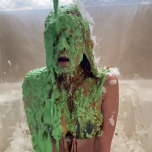 Slimed Models: Vivi's Biggest Mess Ever With Slimed Models!