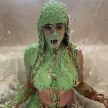 Slimed Models: Vivi's Biggest Mess Ever With Slimed Models!