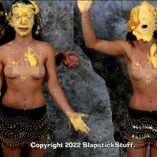 SlapstickStuff: Jasmine Vs. King Tut: Yes, She's Topless.