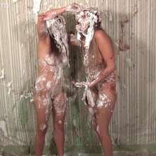 Anglefan: Two fetish models pie each other in the nude!