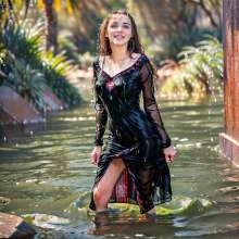 Wetmaxiskirts: Glamour AI Wetlook: Model "Photo Movie Realistic"--third image selection