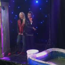 LiquidX: Bag Bogging: Mollie Vs Suzie