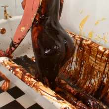 HotWamHD: Danielle's First Gunge Bath