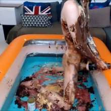 EmoGuyGunge: Tyger's Messy Food Bday Party (Dildo+Fleshlight)