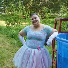 JD and Messy Andi: Another Ballerina Dunked!