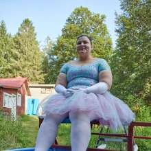 JD and Messy Andi: Another Ballerina Dunked!