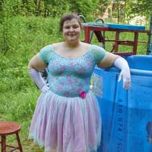 JD and Messy Andi: Another Ballerina Dunked!