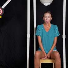 gpgt90: Julie in the Flush Tank--Casual