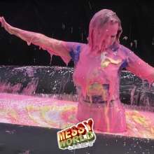 LiquidX: A Giant Noughts and Crosses Game, Entirely Made of Slime