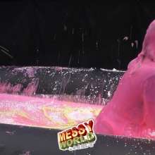 LiquidX: A Giant Noughts and Crosses Game, Entirely Made of Slime