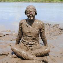 DungeonMasterOne: Miss Abigail's Black Shiny Shorts Mudbath