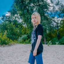Wet Live Team: Model Alice Is All Wet in Her Casual Outfit