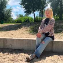 Wet Live Team: Model Alice Is All Wet in Her Casual Outfit