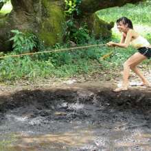 dlodoski: Cherry and Merlissa--Peat Pit Tug of War--Photos